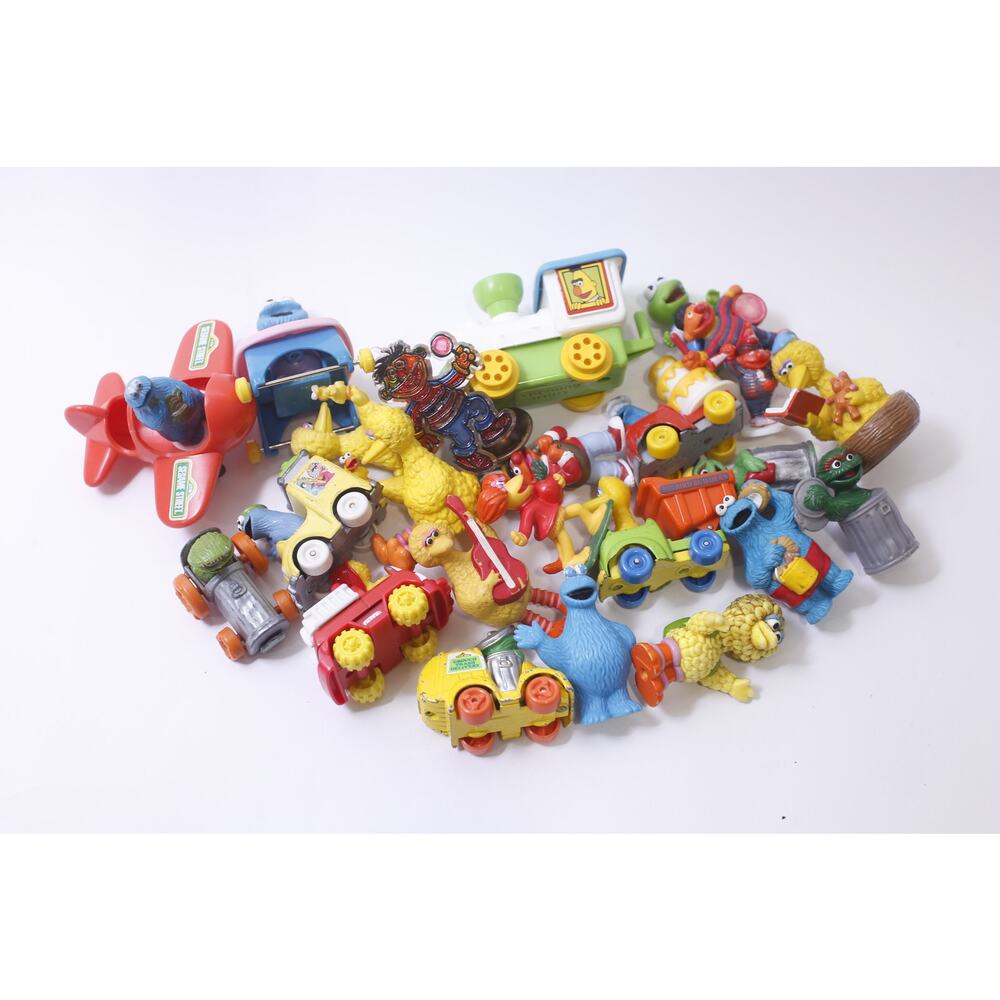 Flawed, Sesame Street, Jim, Hanson, Figures, Paint, Rubs, Bike Marks, Well Playe